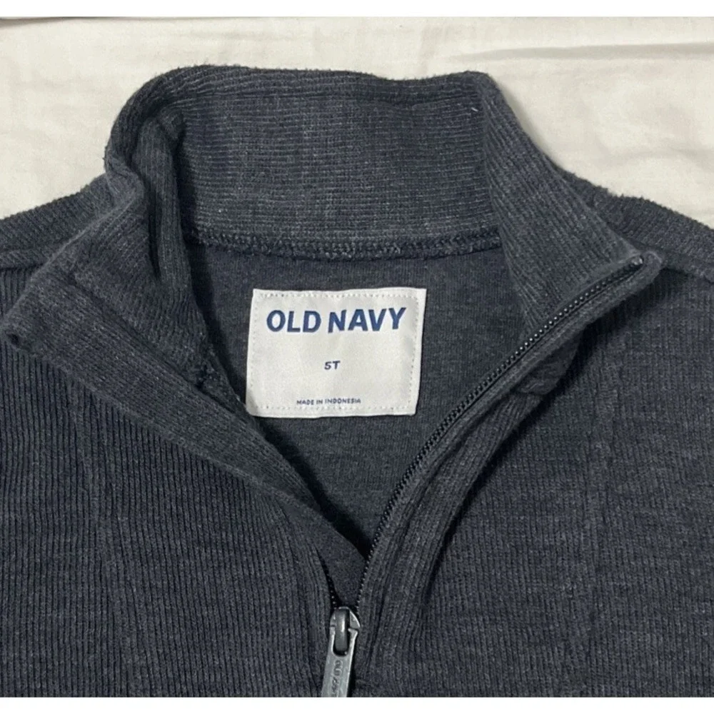 Old Navy Boys 1/4 Zip Gray Ribbed Pullover Sweater Size 5T